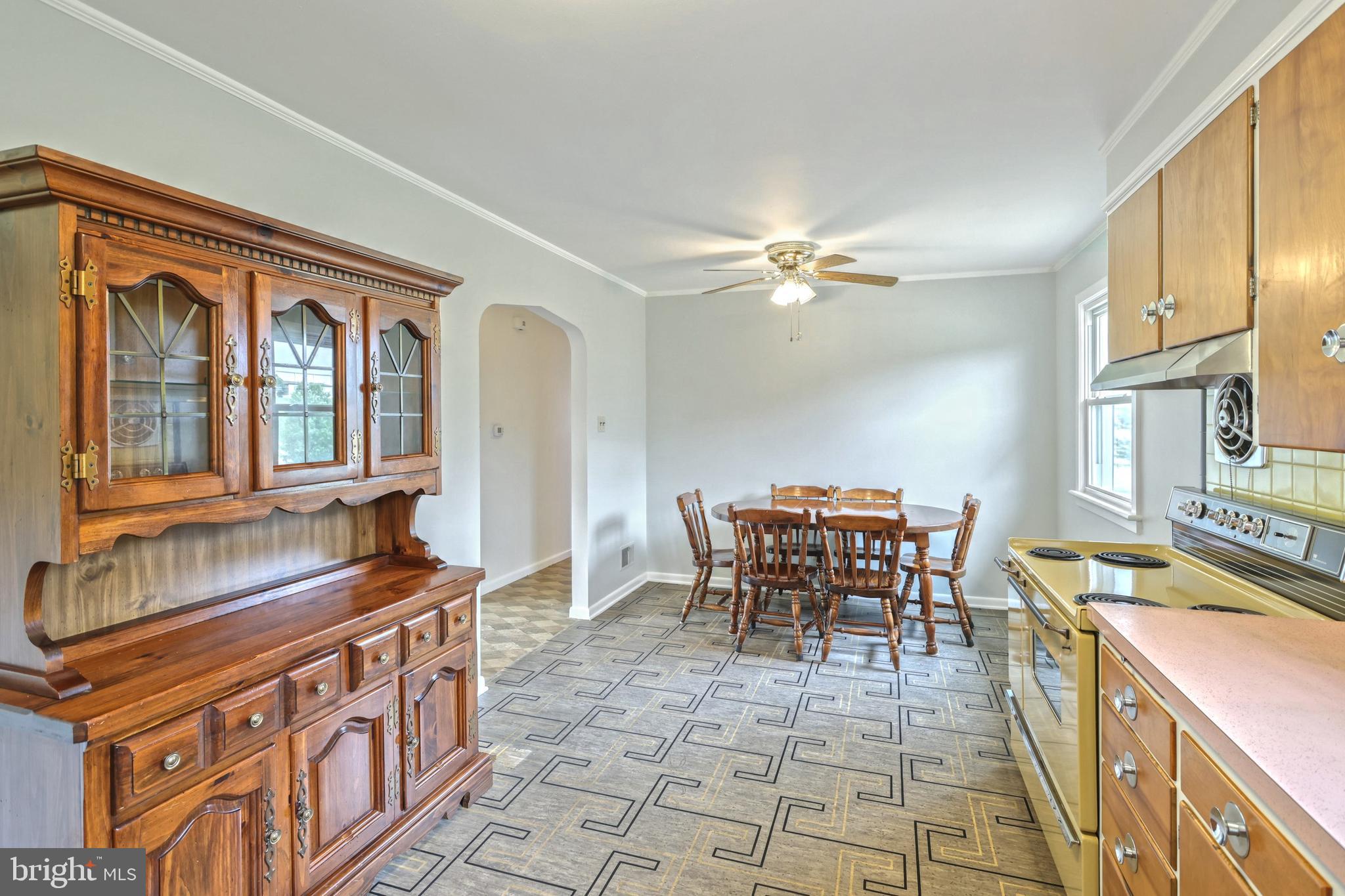 135 Springvale Road Red Lion, PA 17356 - Photo 9 of 39