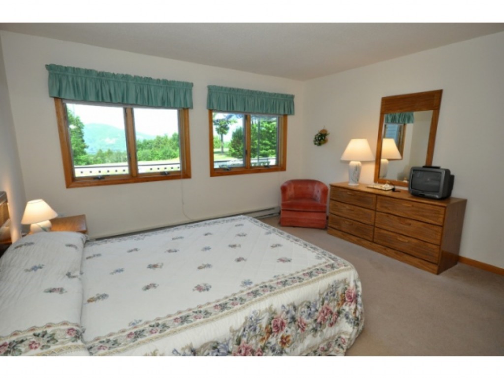 103 Eagle Ridge, Unit L103 Intervale, NH 03845 - Photo 14 of 24 Gallery Image 14