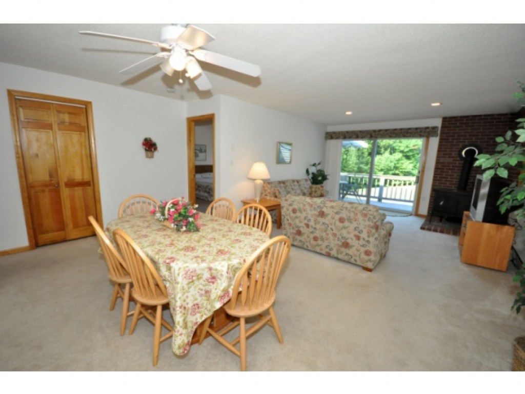 103 Eagle Ridge, Unit L103 Intervale, NH 03845 - Photo 9 of 24 Gallery Image 9