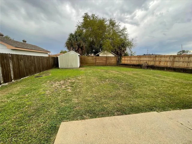 $1,749 | 1212 Park Island Drive, New Orleans, LA 70122