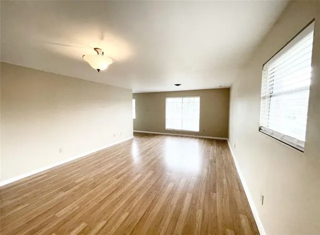 $1,749 | 1212 Park Island Drive, New Orleans, LA 70122