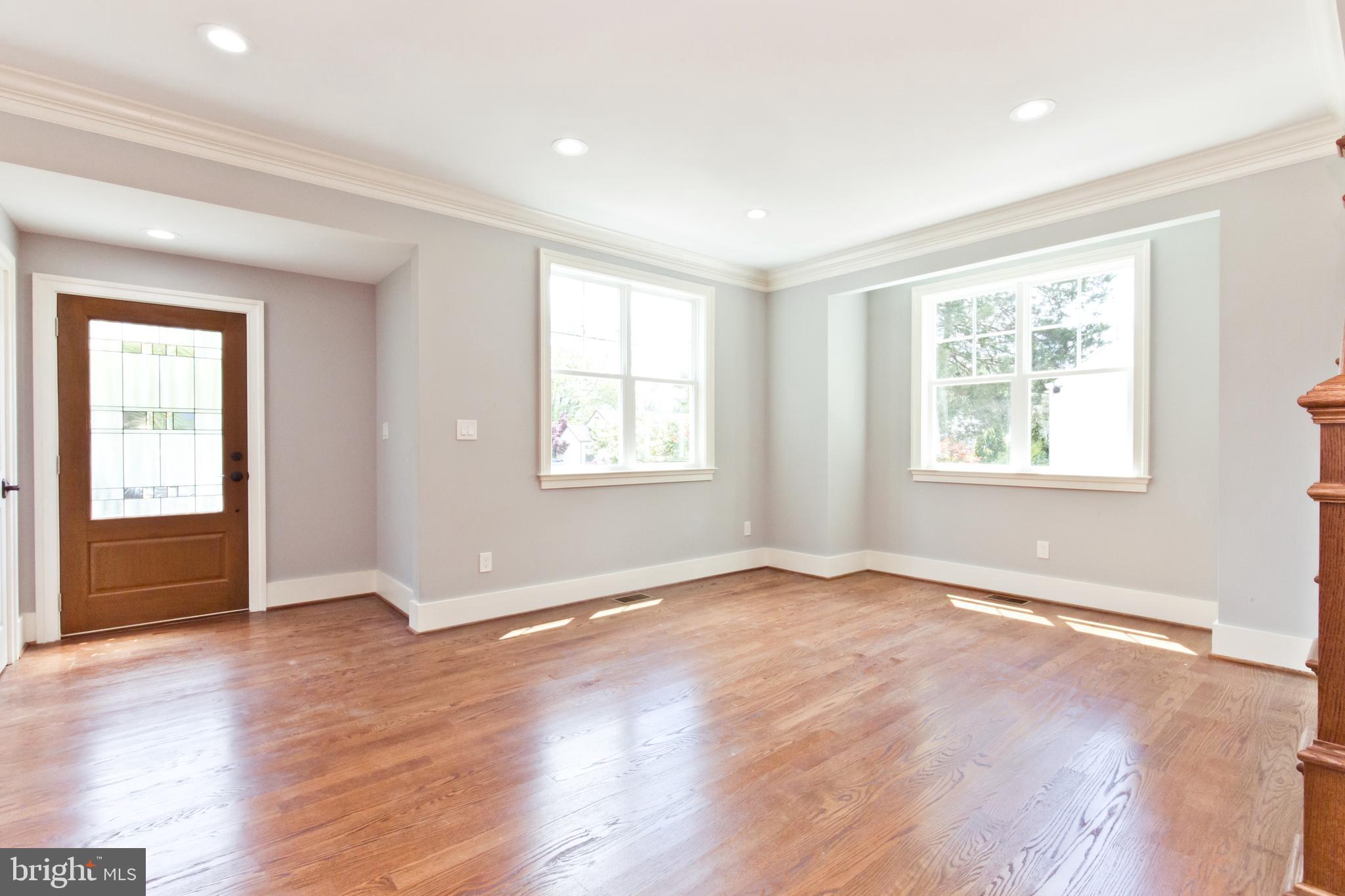 3122 Wayne Road Falls Church, VA 22042 - Photo 6 of 50 Plenty room