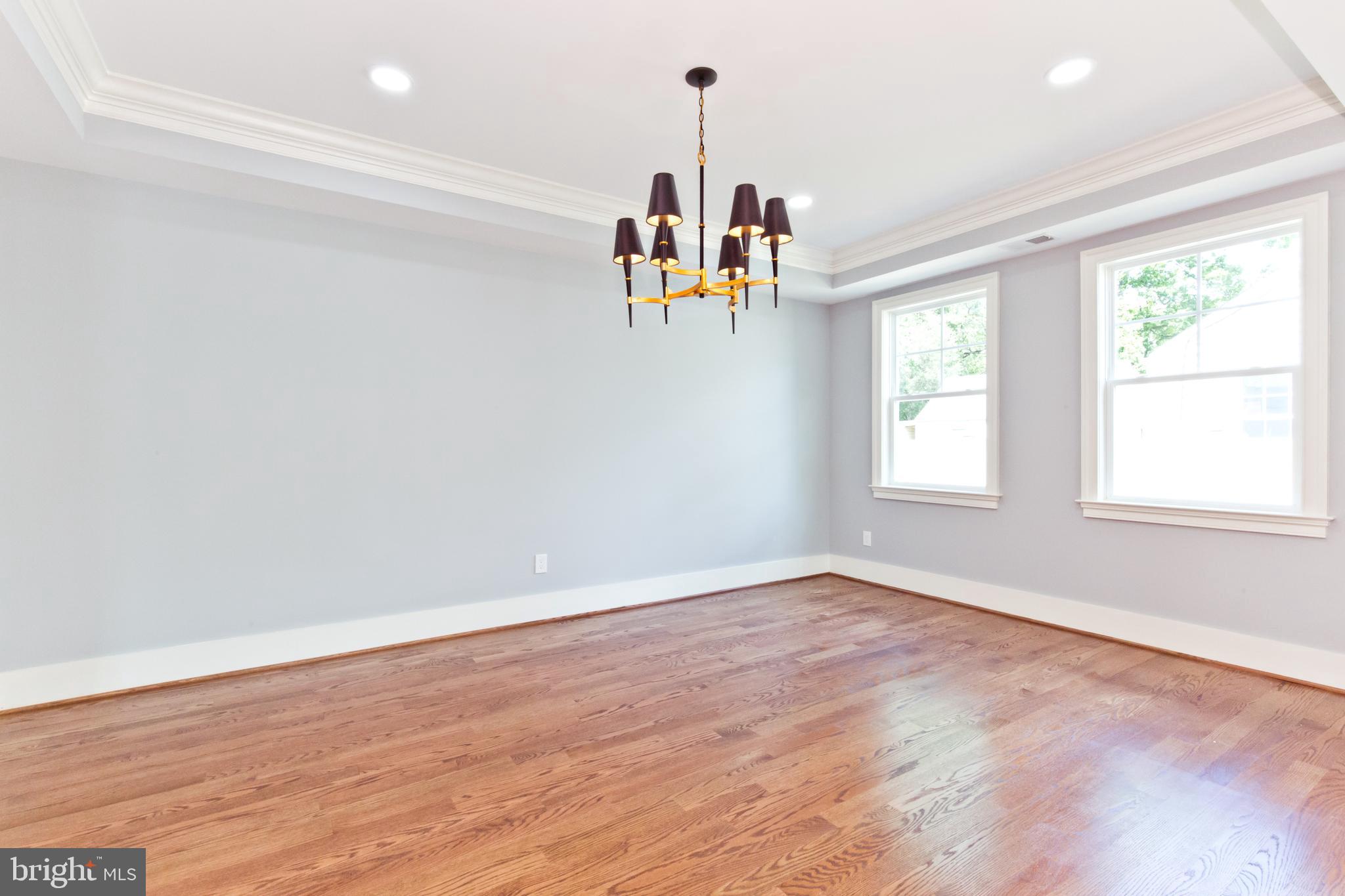 3122 Wayne Road Falls Church, VA 22042 - Photo 9 of 50 Dining room