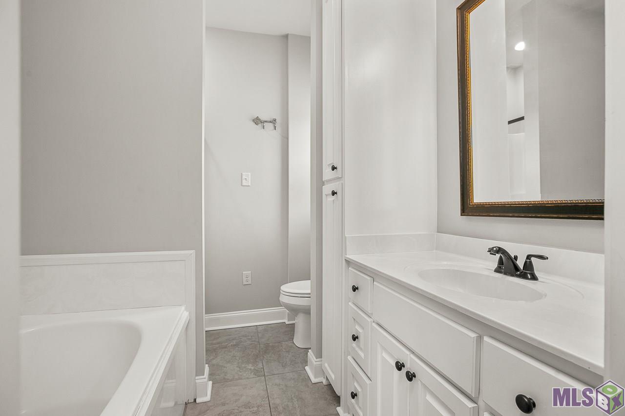 10369 Alderman Drive Baton Rouge, LA 70818 - Photo 16 of 25 Gallery Image 16