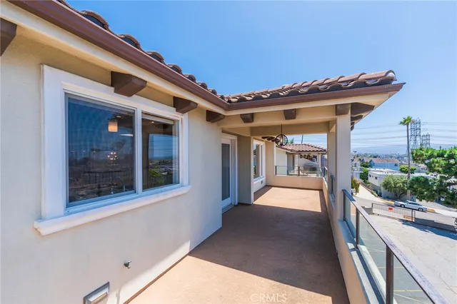 $6,699 | 931 1st Street, Unit A, Hermosa Beach, CA 90254