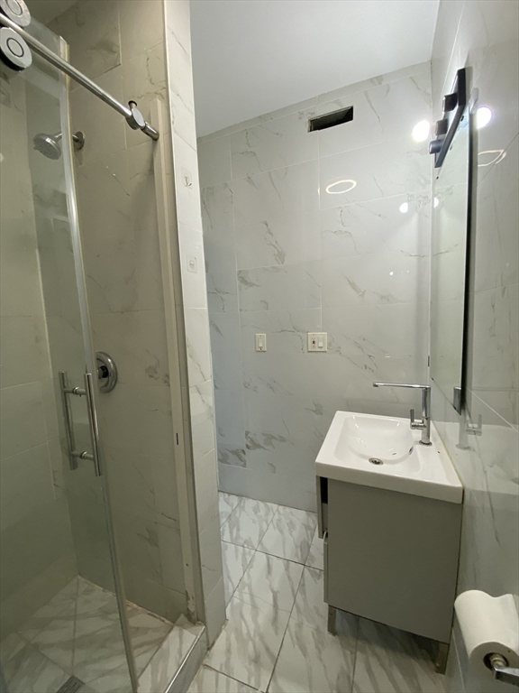 268 Maverick Street, Unit 2 Boston, MA 02128 - Photo 13 of 15