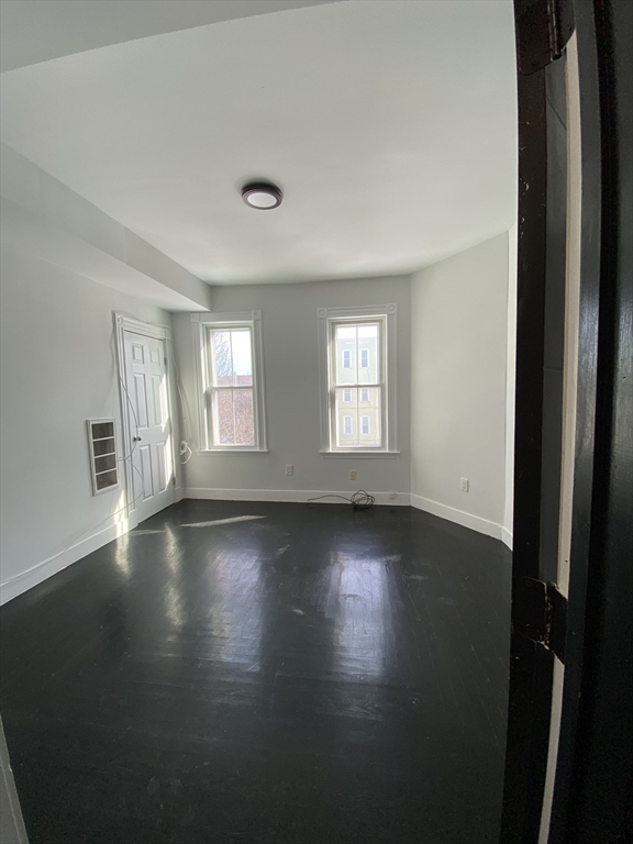 268 Maverick Street, Unit 2 Boston, MA 02128 - Photo 7 of 15