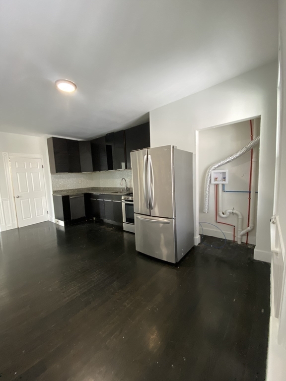 268 Maverick Street, Unit 2 Boston, MA 02128 - Photo 8 of 15