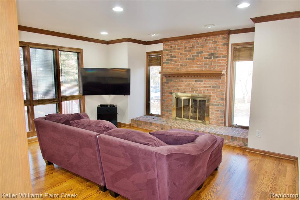 1187 Chaffer Drive Rochester Hills, MI 48306 - Photo 12 of 33