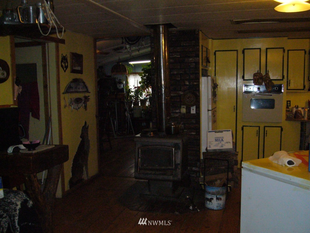 20 Rixon Road Beaver, WA 98305 - Photo 6 of 7 Gallery Image 6