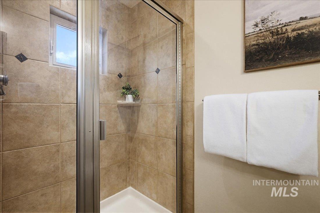 2272 South Gekeler Lane Boise, ID 83706 - Photo 21 of 38