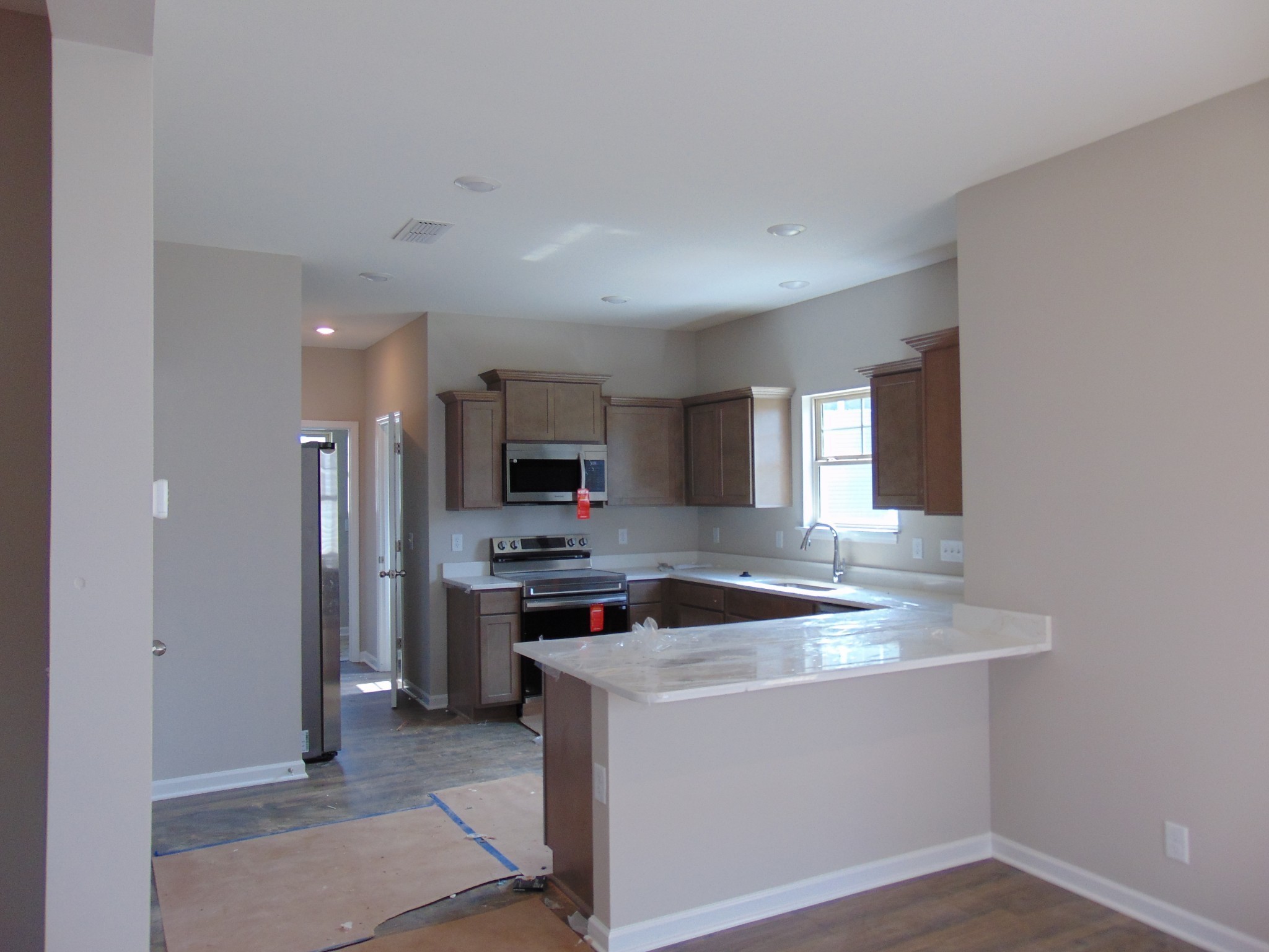 290 Spring Street La Vergne, TN 37086 - Photo 2 of 2