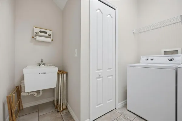 $699,900 | 5112 Pheasant Woods Drive, Lutz, FL 33558