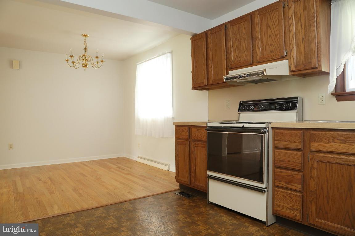 47 Donerville Road Lancaster, PA 17603 - Photo 8 of 24