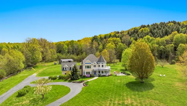 $1,280,000 | 302 Ledge Hill Drive, Georgia, VT 05478