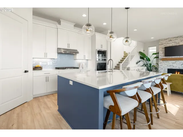 $849,900 | 12305 Southwest Silvertip Street, Beaverton, OR 97007