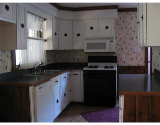 427 Topper Road Salix, PA 15952 - Photo 3 of 18 Kitchen.