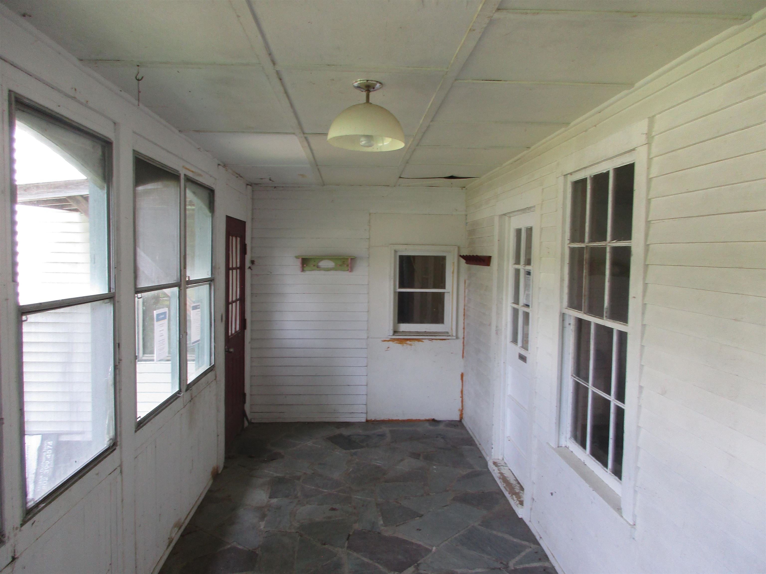 900 East Main Street Poultney, VT 05764 - Photo 13 of 39