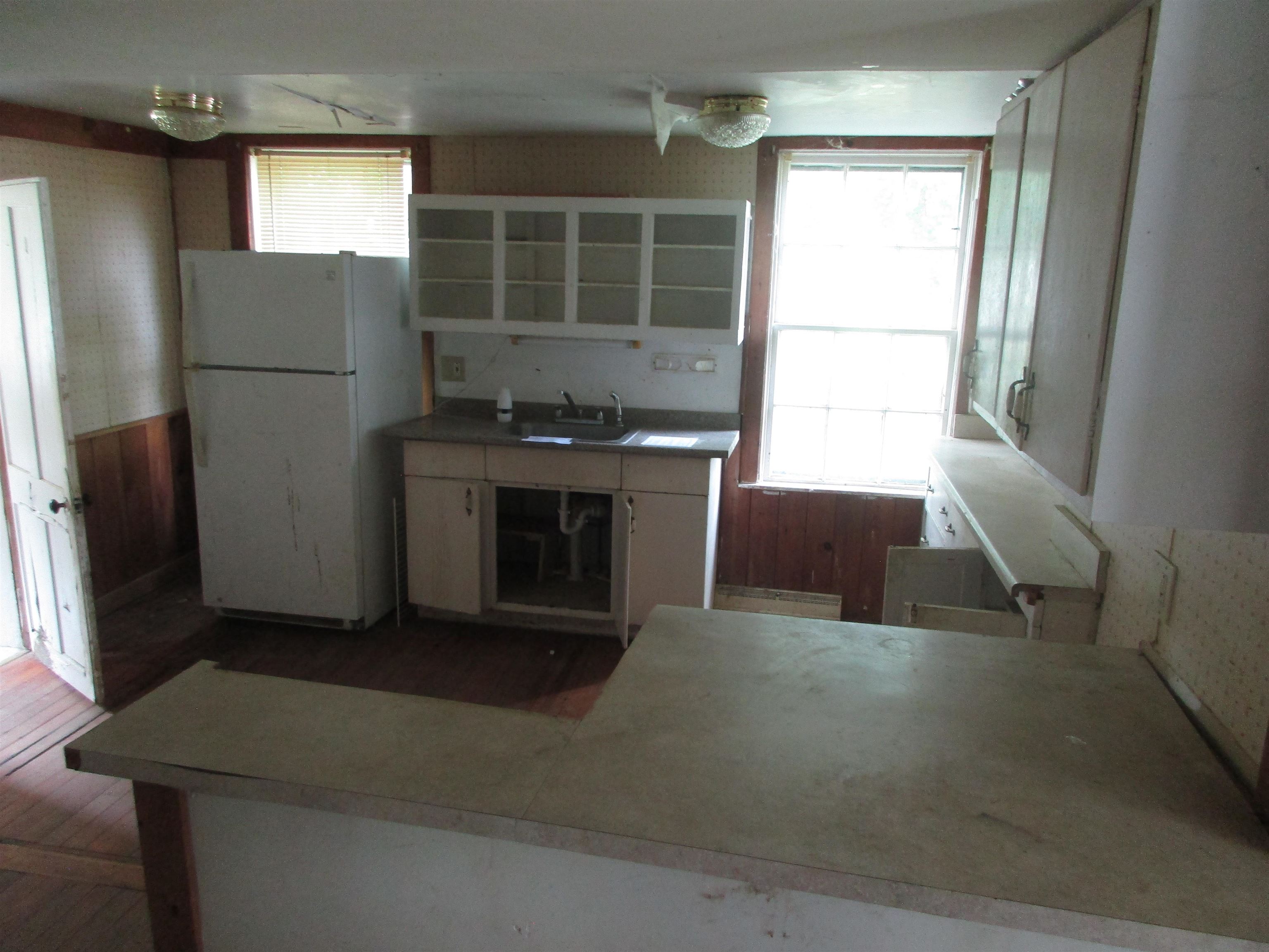 900 East Main Street Poultney, VT 05764 - Photo 14 of 39