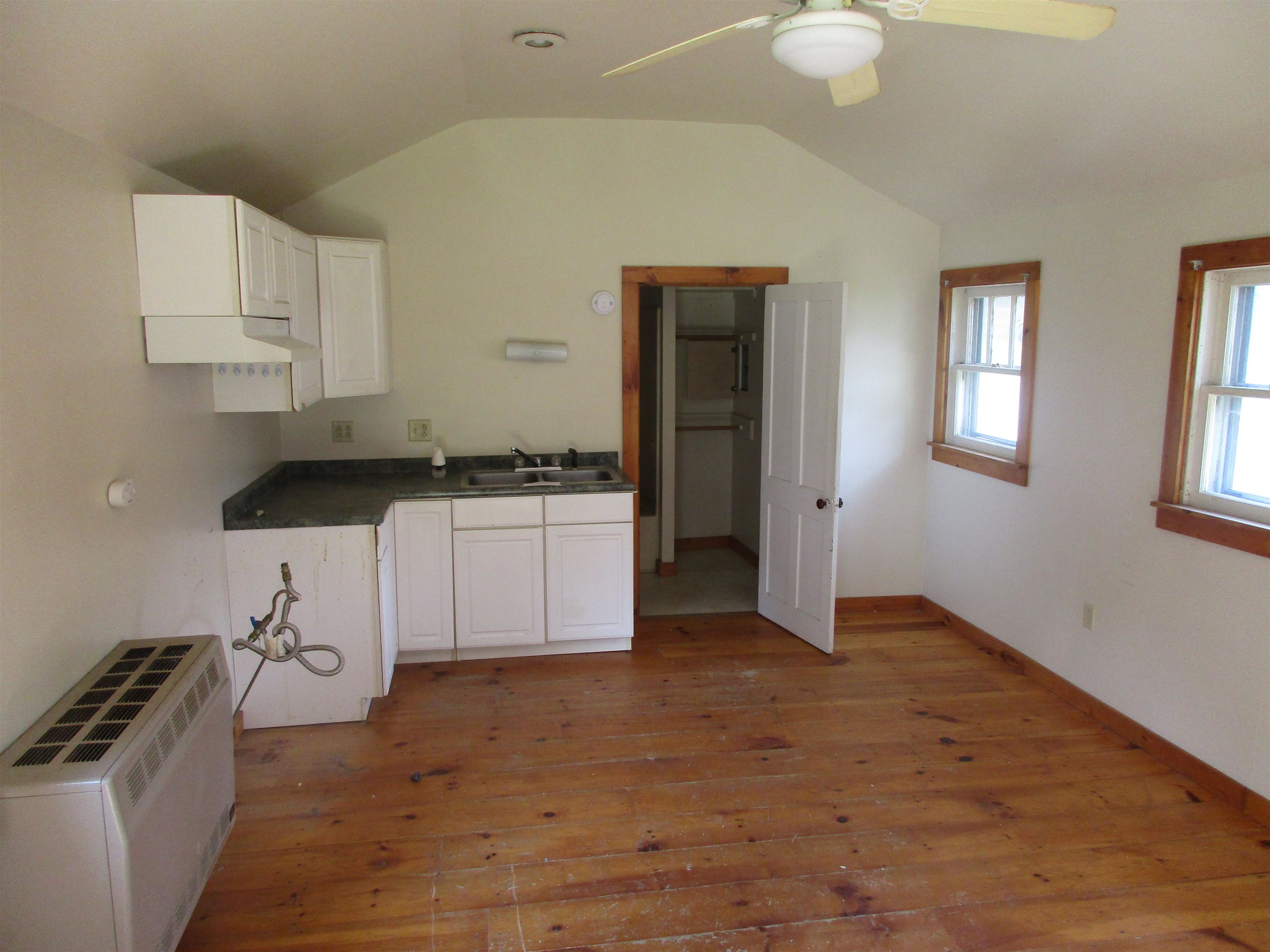 900 East Main Street Poultney, VT 05764 - Photo 36 of 39