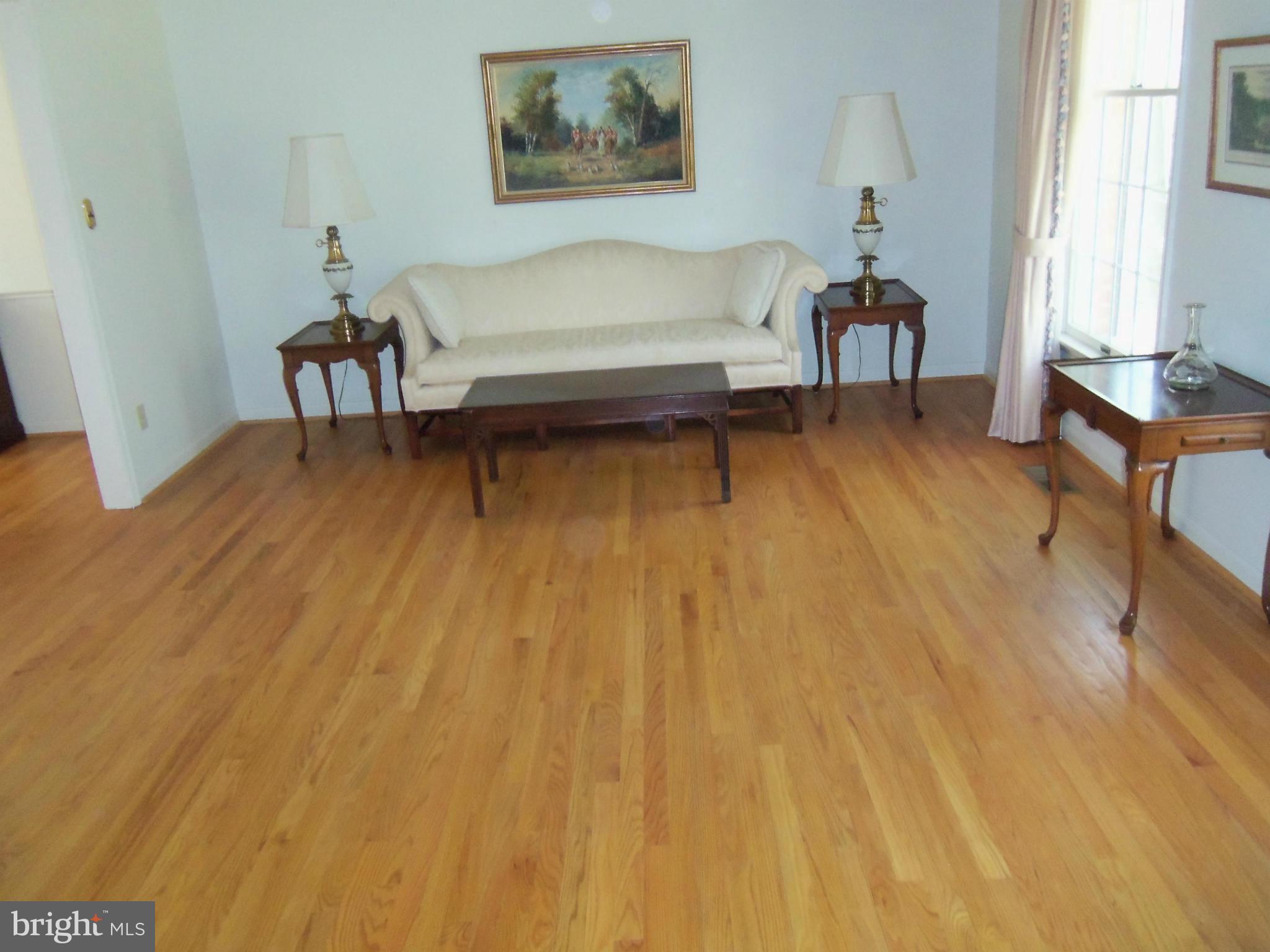 29 Glen Alpine Road Phoenix, MD 21131 - Photo 11 of 29 Living Room