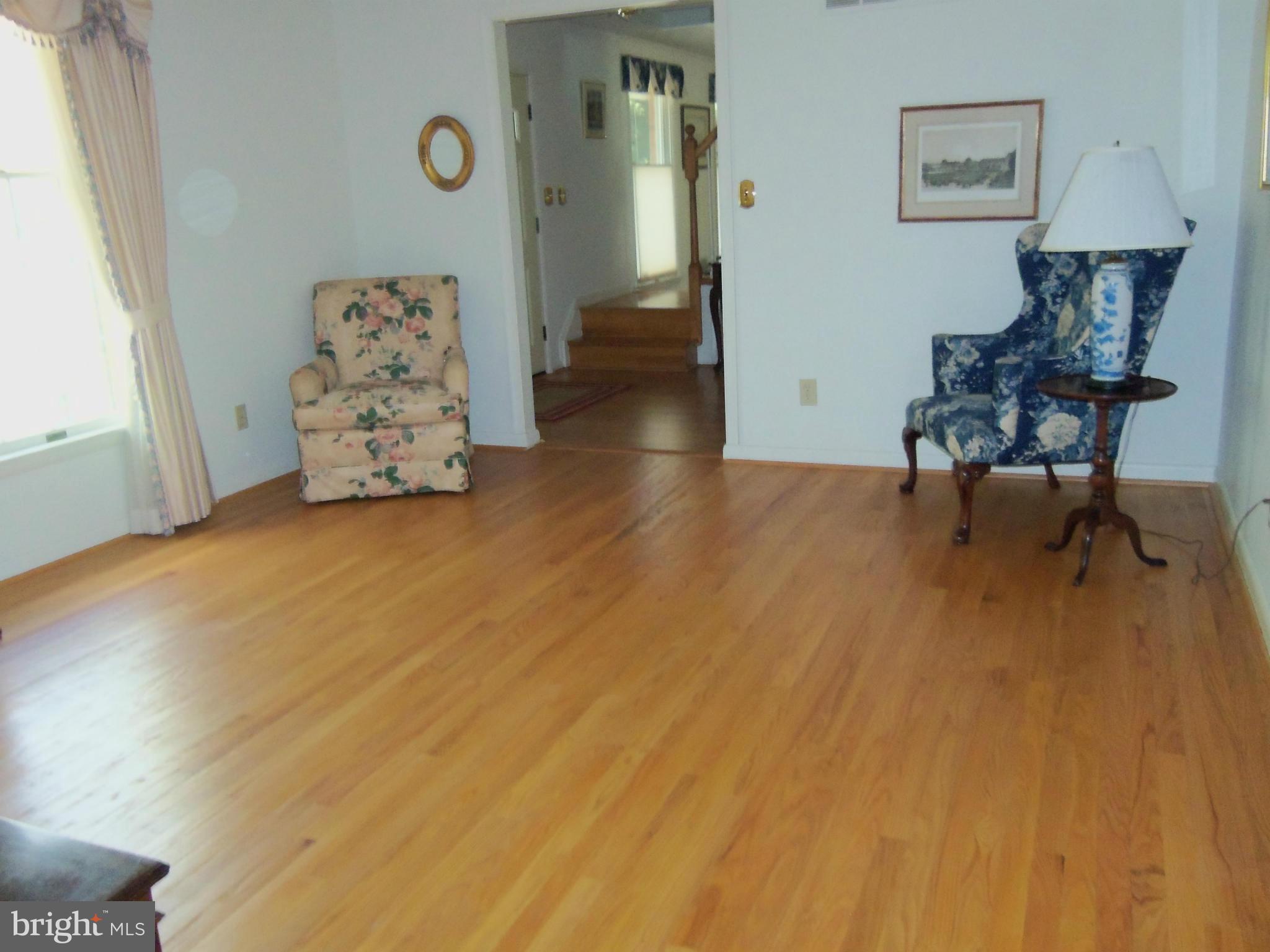 29 Glen Alpine Road Phoenix, MD 21131 - Photo 12 of 29 Living Room