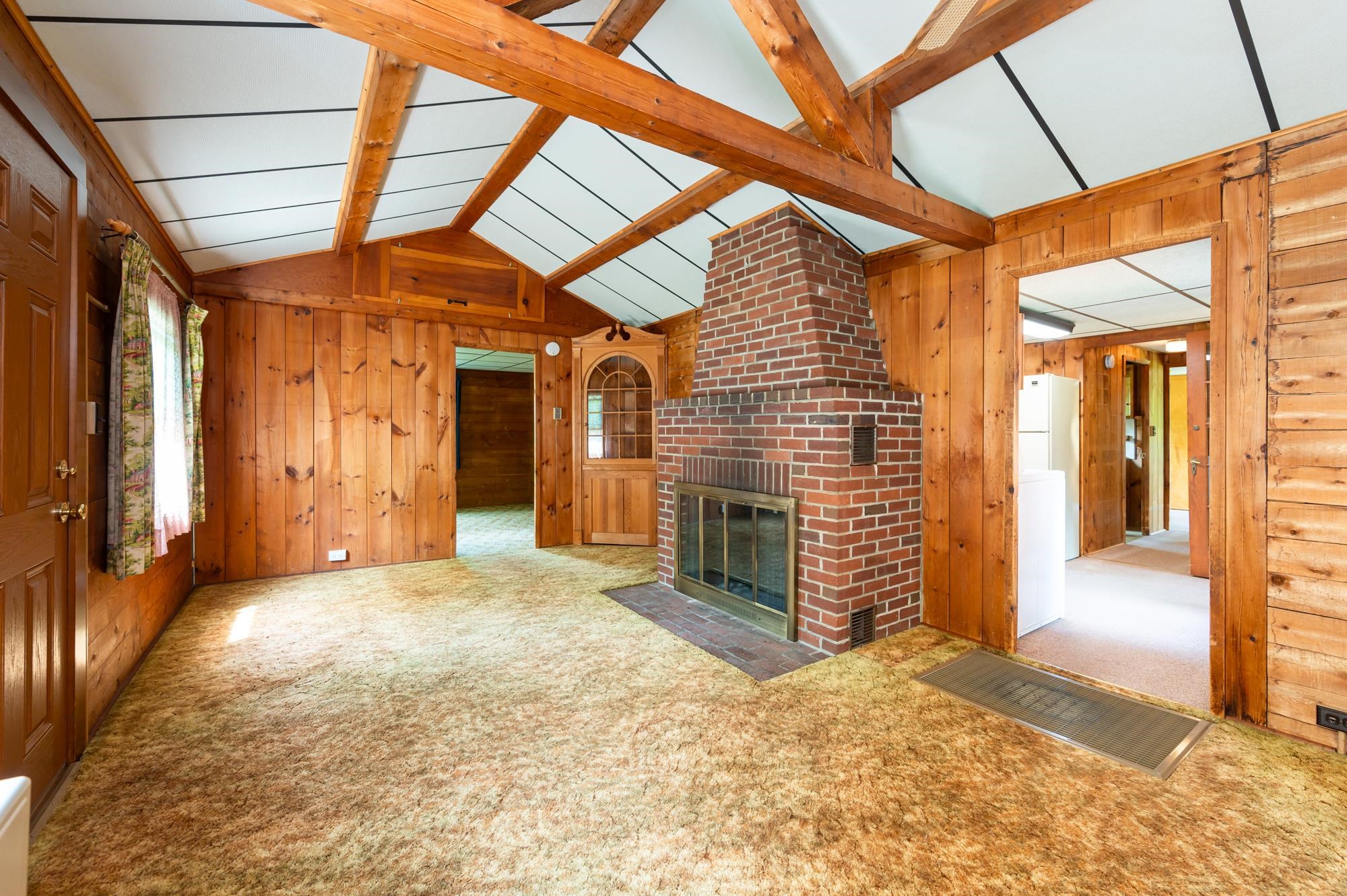 349 Pingree Hill Road Auburn, NH 03032 - Photo 6 of 40 Gallery Image 6