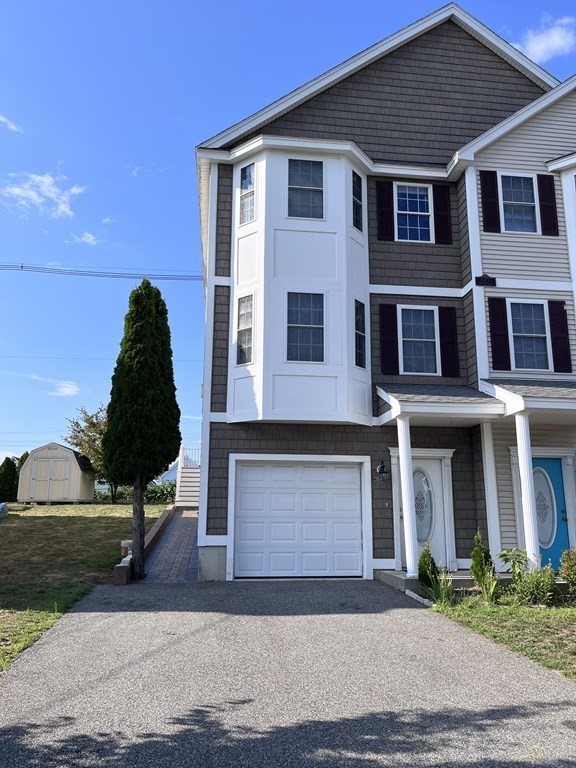 117 Manchester Street, Unit B Lowell, MA 01852 - Photo 1 of 35