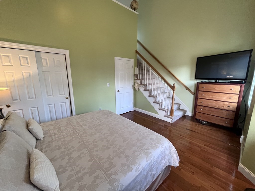 117 Manchester Street, Unit B Lowell, MA 01852 - Photo 23 of 35