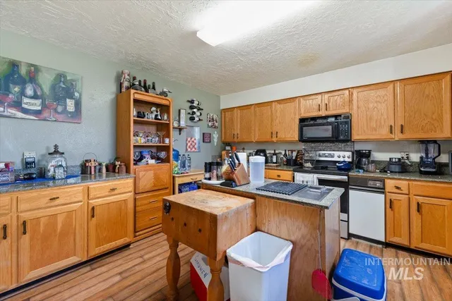 $389,000 | 3099 East 3400 North, Twin Falls, ID 83301