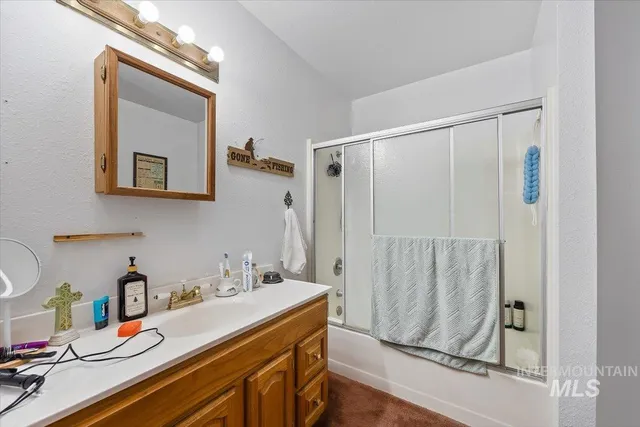 $389,000 | 3099 East 3400 North, Twin Falls, ID 83301