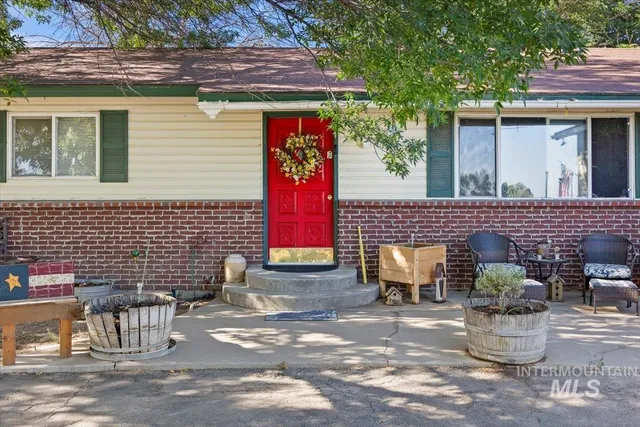 $389,000 | 3099 East 3400 North, Twin Falls, ID 83301