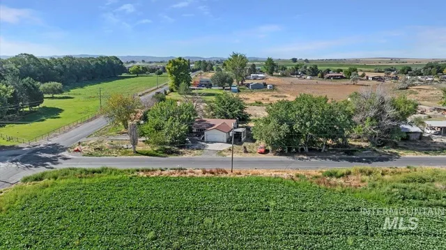 $389,000 | 3099 East 3400 North, Twin Falls, ID 83301