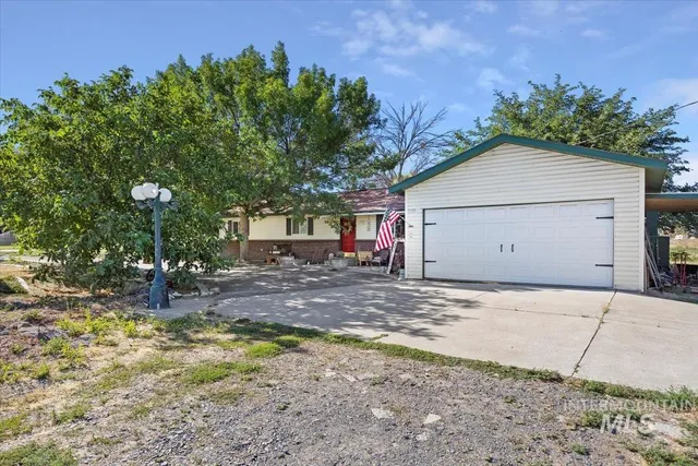 $389,000 | 3099 East 3400 North, Twin Falls, ID 83301