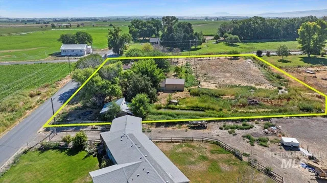 $389,000 | 3099 East 3400 North, Twin Falls, ID 83301