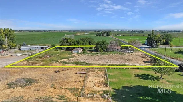 $389,000 | 3099 East 3400 North, Twin Falls, ID 83301