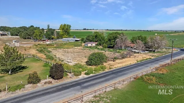 $389,000 | 3099 East 3400 North, Twin Falls, ID 83301