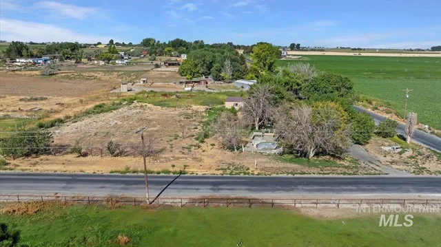 $389,000 | 3099 East 3400 North, Twin Falls, ID 83301