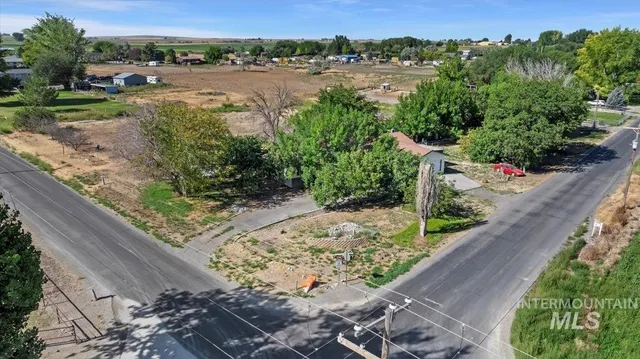 $389,000 | 3099 East 3400 North, Twin Falls, ID 83301