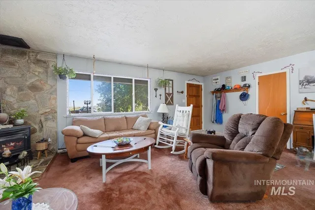 $389,000 | 3099 East 3400 North, Twin Falls, ID 83301