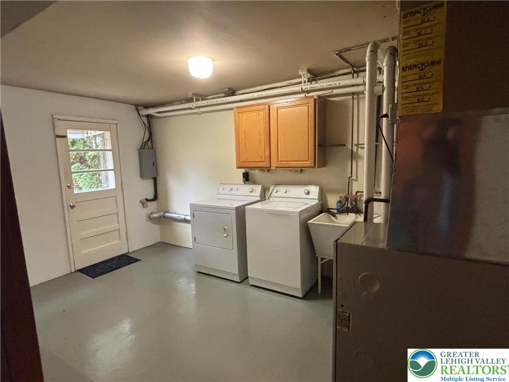 2303 4th Street Easton, PA 18042 - Photo 7 of 18 a utility room with dryer and washer