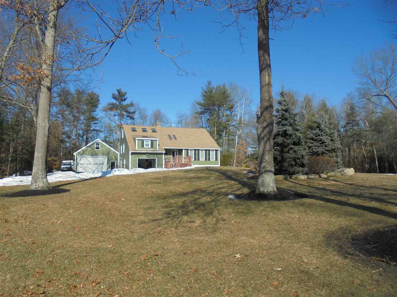 12 Homestead Road Pelham, NH 03076 - Photo 8 of 40