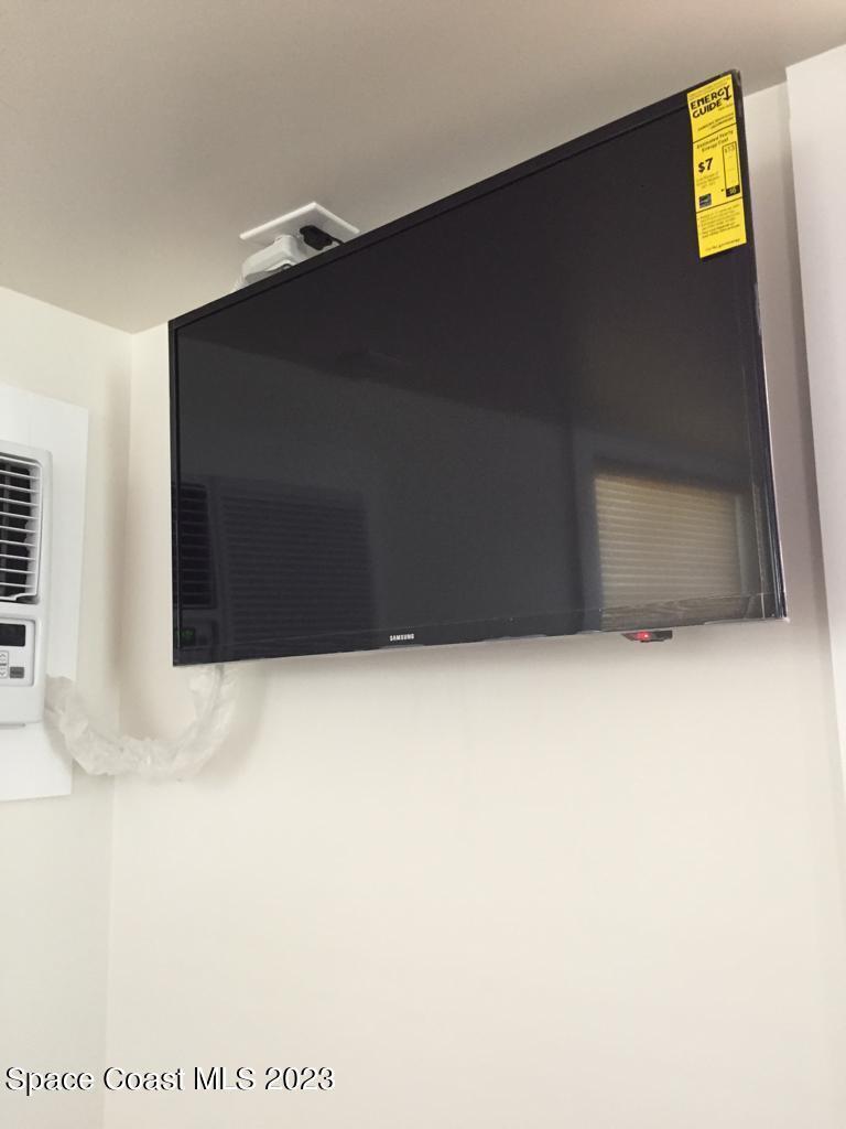 2206 Irwin Street, Unit STUDIO Melbourne, FL 32901 - Photo 8 of 13 fc322c1a-d6f7-4556-8d4c-b056e3754f0e