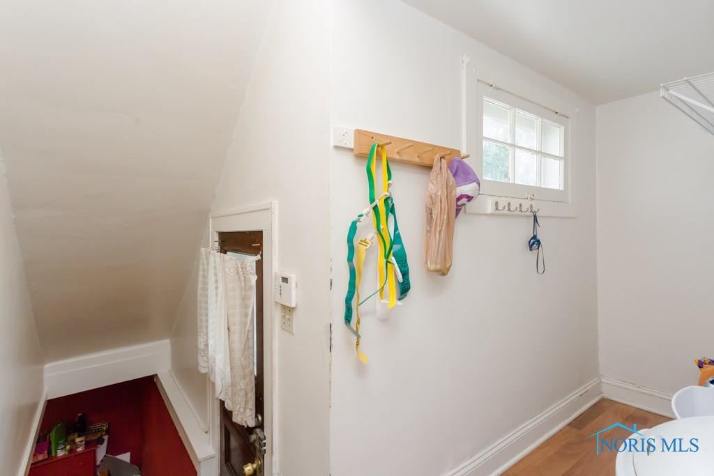 940 Alvison Road Toledo, OH 43612 - Photo 17 of 36 Gallery Image 17