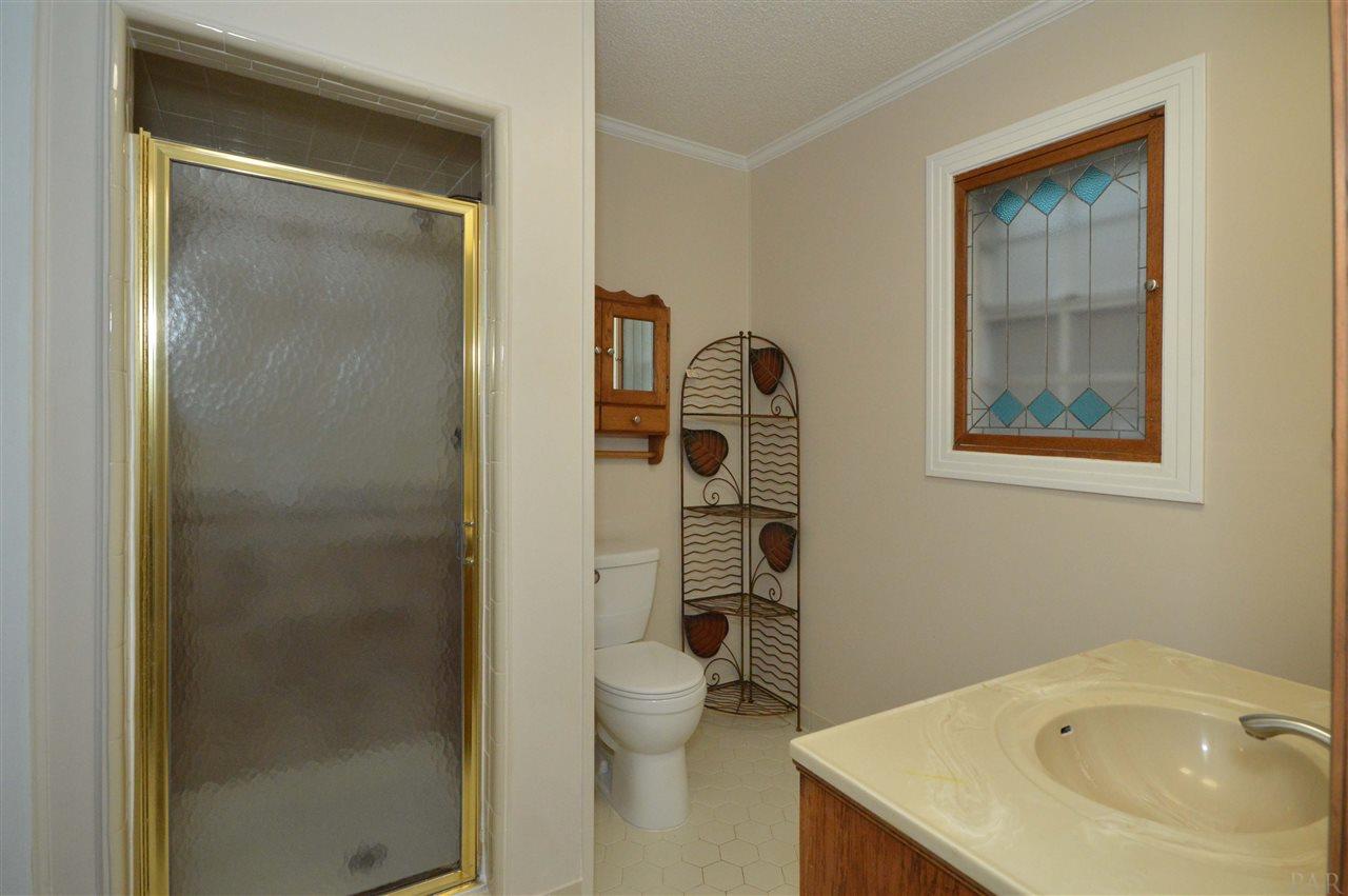 5752 Northrop Road Milton, FL 32570 - Photo 16 of 49 Gallery Image 16