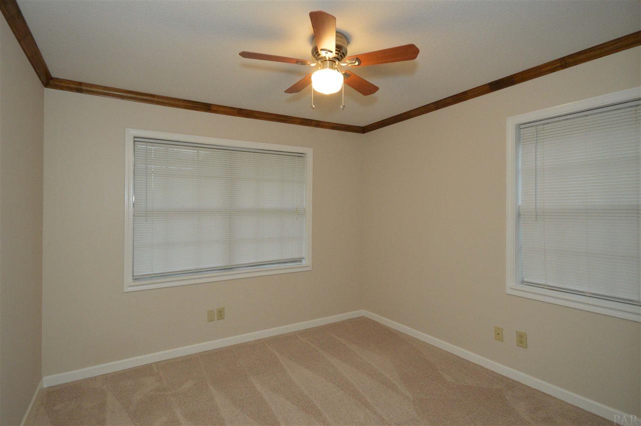 5752 Northrop Road Milton, FL 32570 - Photo 17 of 49 Gallery Image 17