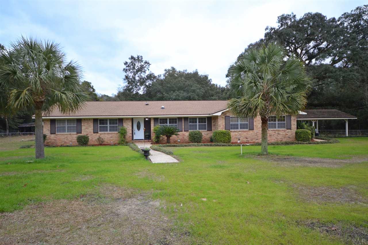 5752 Northrop Road Milton, FL 32570 - Photo 2 of 49 Gallery Image 2