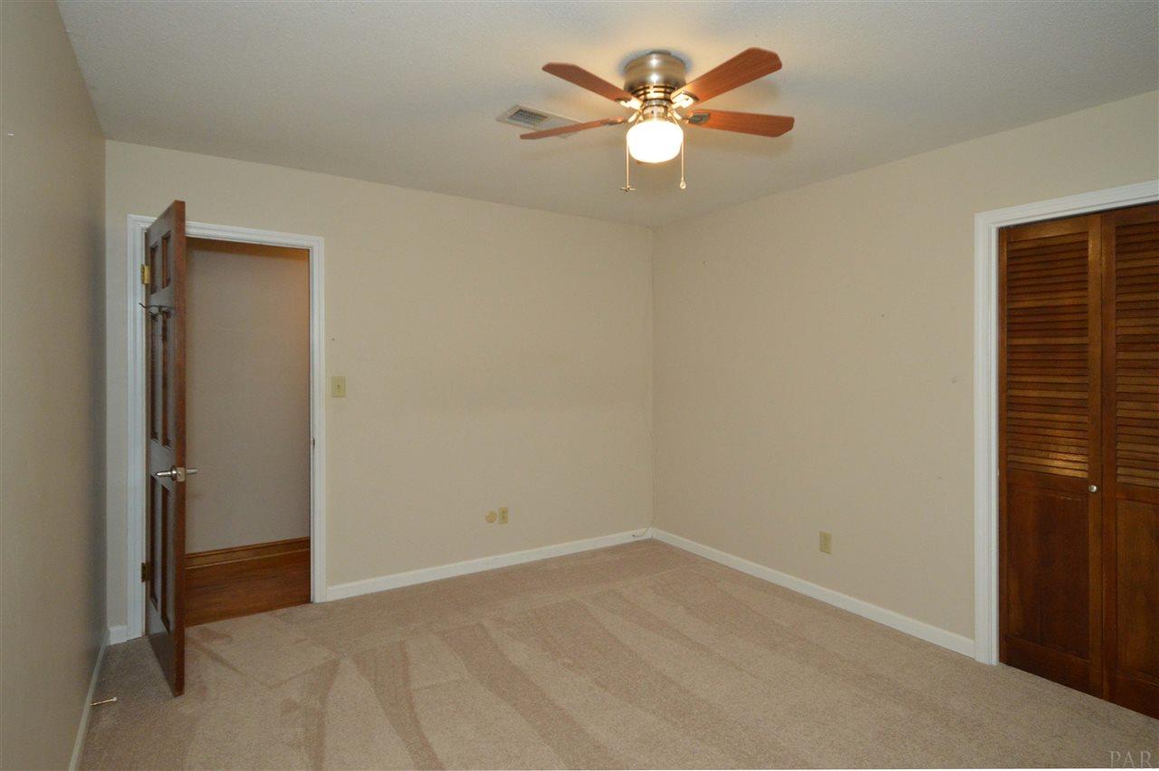5752 Northrop Road Milton, FL 32570 - Photo 21 of 49 Gallery Image 21