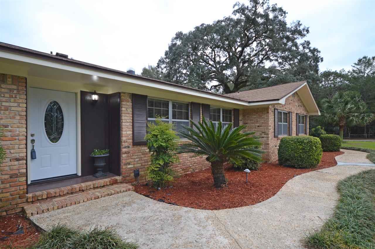 5752 Northrop Road Milton, FL 32570 - Photo 4 of 49 Gallery Image 4