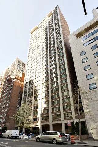 $4,000 | 333 East 45th Street, Unit 31C | Midtown East
